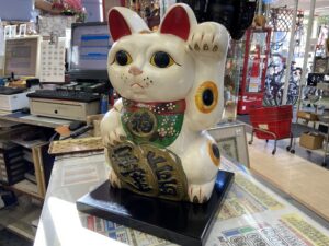 招き猫 特大サイズ 置物買取致しました｜愛品館千葉店 | リサイクル 