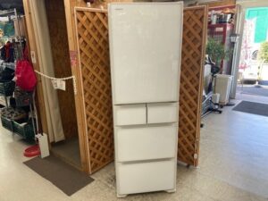 愛品館江戸川店】東芝375リットル3ドア冷凍冷蔵庫（2015年製）お 