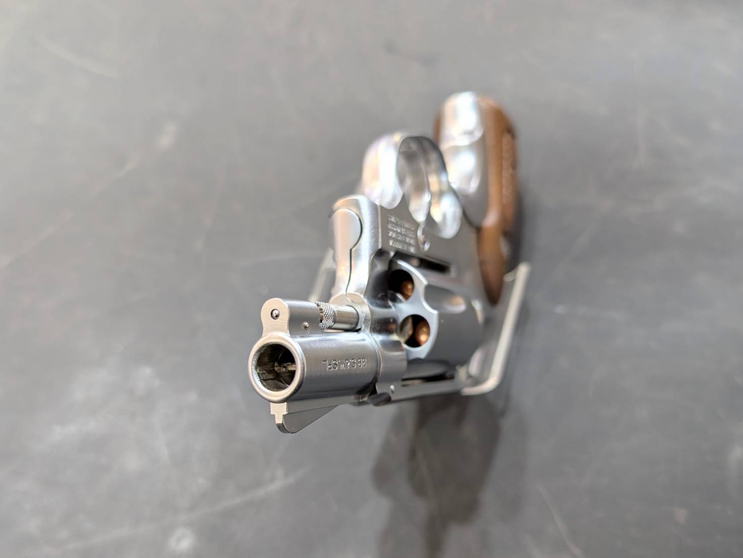 コクサイ モデルガン S＆W M60 2インチ スーパーステンレスモデルを 