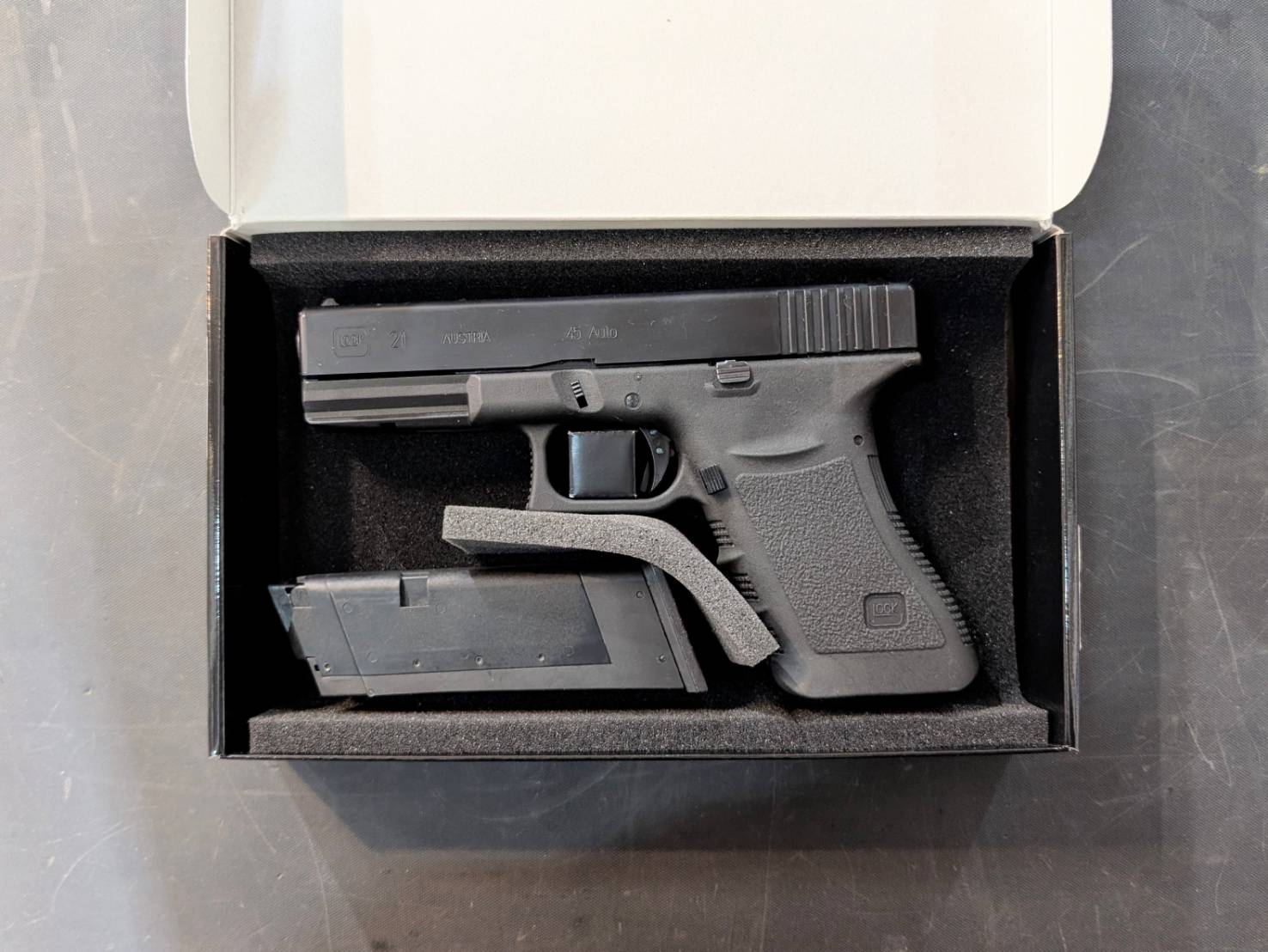 マルシン ガスガン GLOCK グロック21 8mmBB DUAL MAXIを店頭でも販売中 