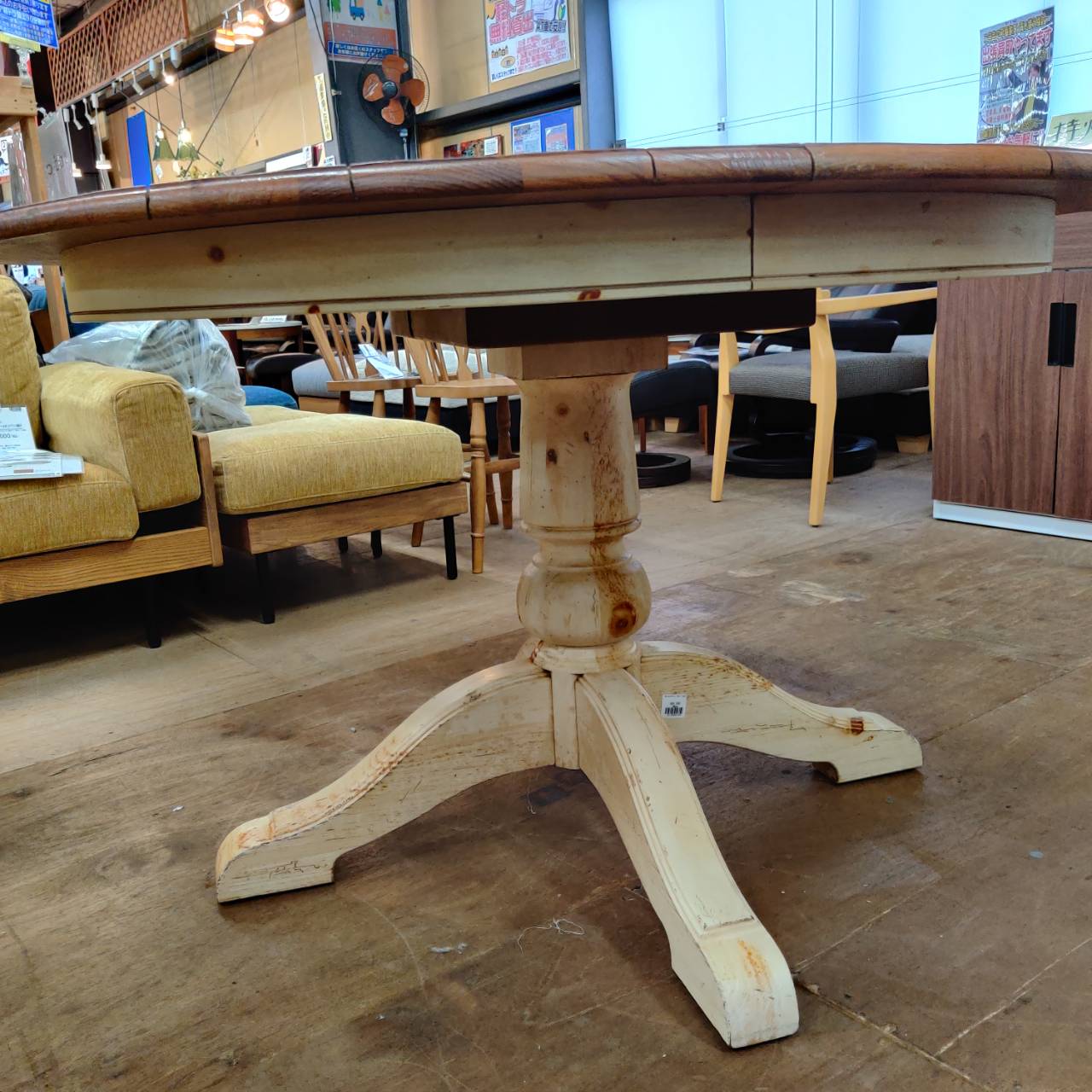 ETHAN ALLEN (イーセンアーレン) ラウンドエクステンションテーブル 