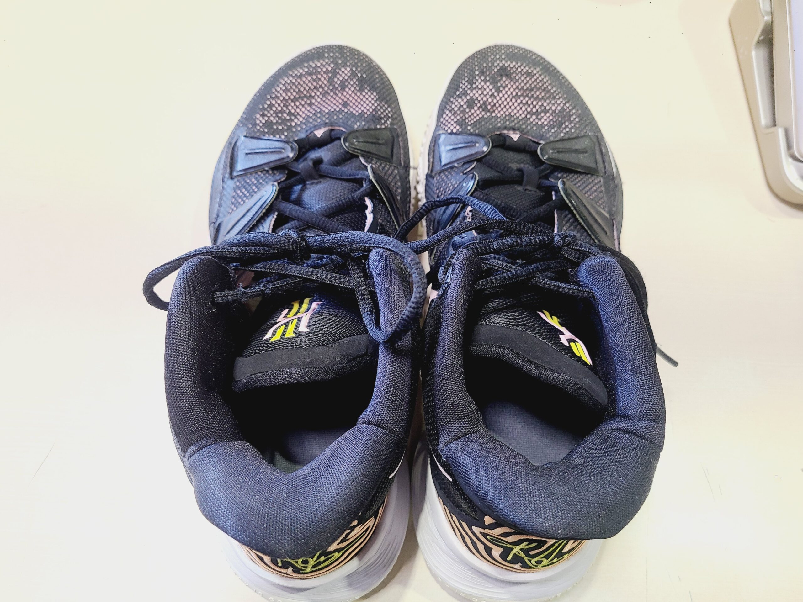 ナイキ Kyrie 7 Ripple Effect CQ9327-005スニーカー買取|愛品館市原店 