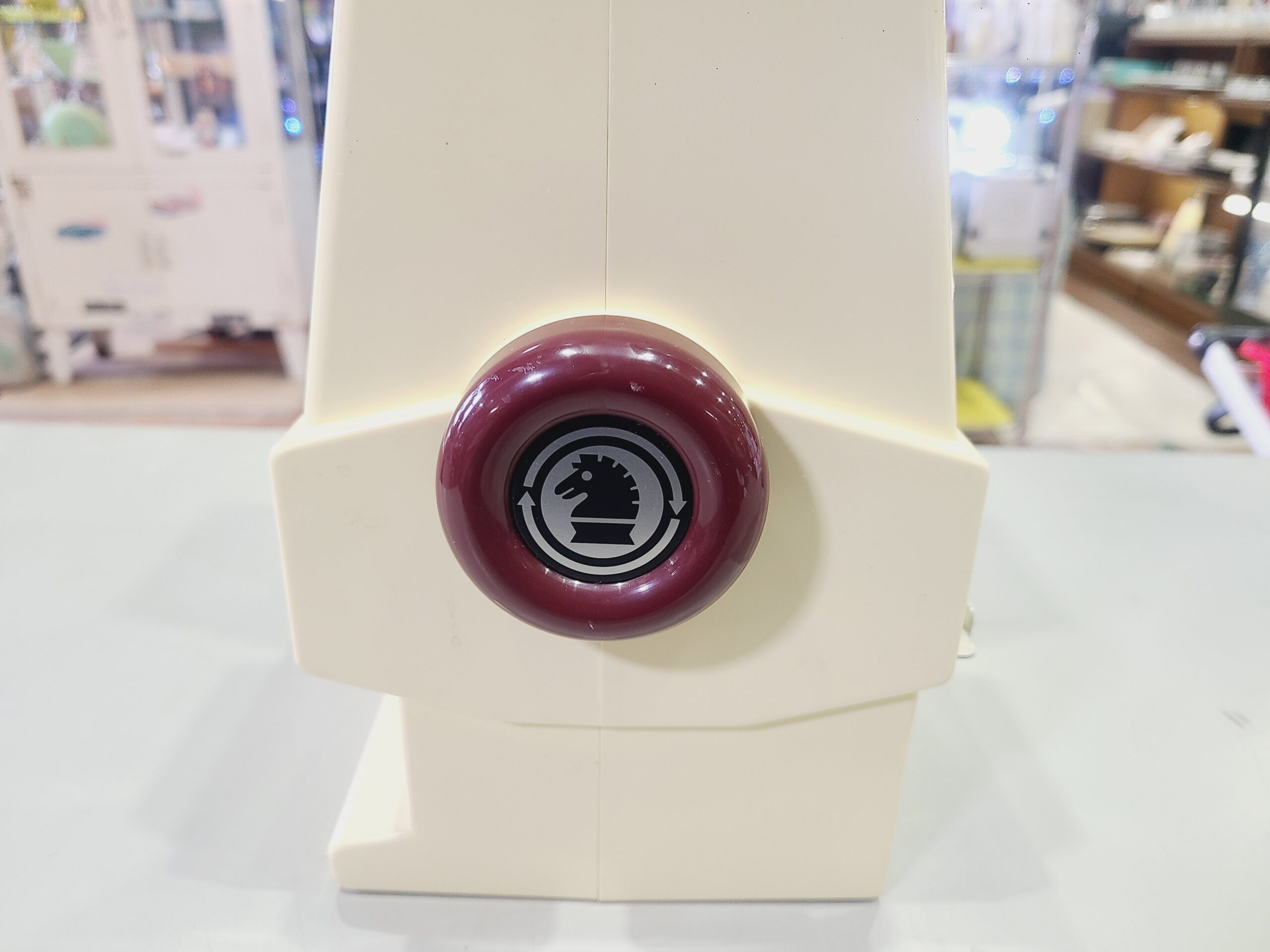 昭和レトロ 使い捨てライター 卓上型自動販売機買取｜愛品館市原店 