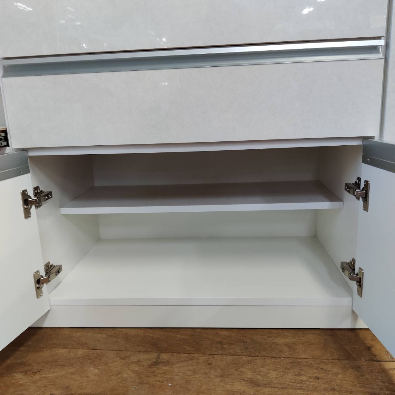 松田家具 2枚スライド扉キッチンボード 1600スモークレンジ 販売中 