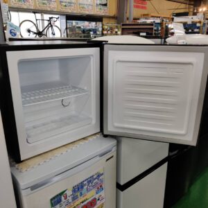 MAXZEN-マクスゼン_2023年製_31L-1ドア-冷凍庫_JR031ML01GM_143017765002-2