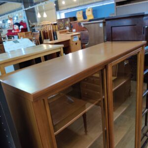 小島工芸_2枚スライド扉ミドル書棚_155051829002-5