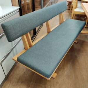 松田家具_背付ベンチダイニング3点セット_白王_152009644002-3