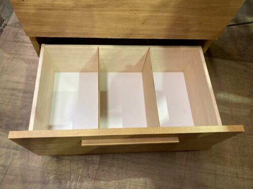 愛品館 市原店】オーク材2枚扉キッチンボード