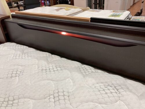 サータ｜トラストコンフォート45｜跳ね上げ式ダブルベッド買取入荷致し 