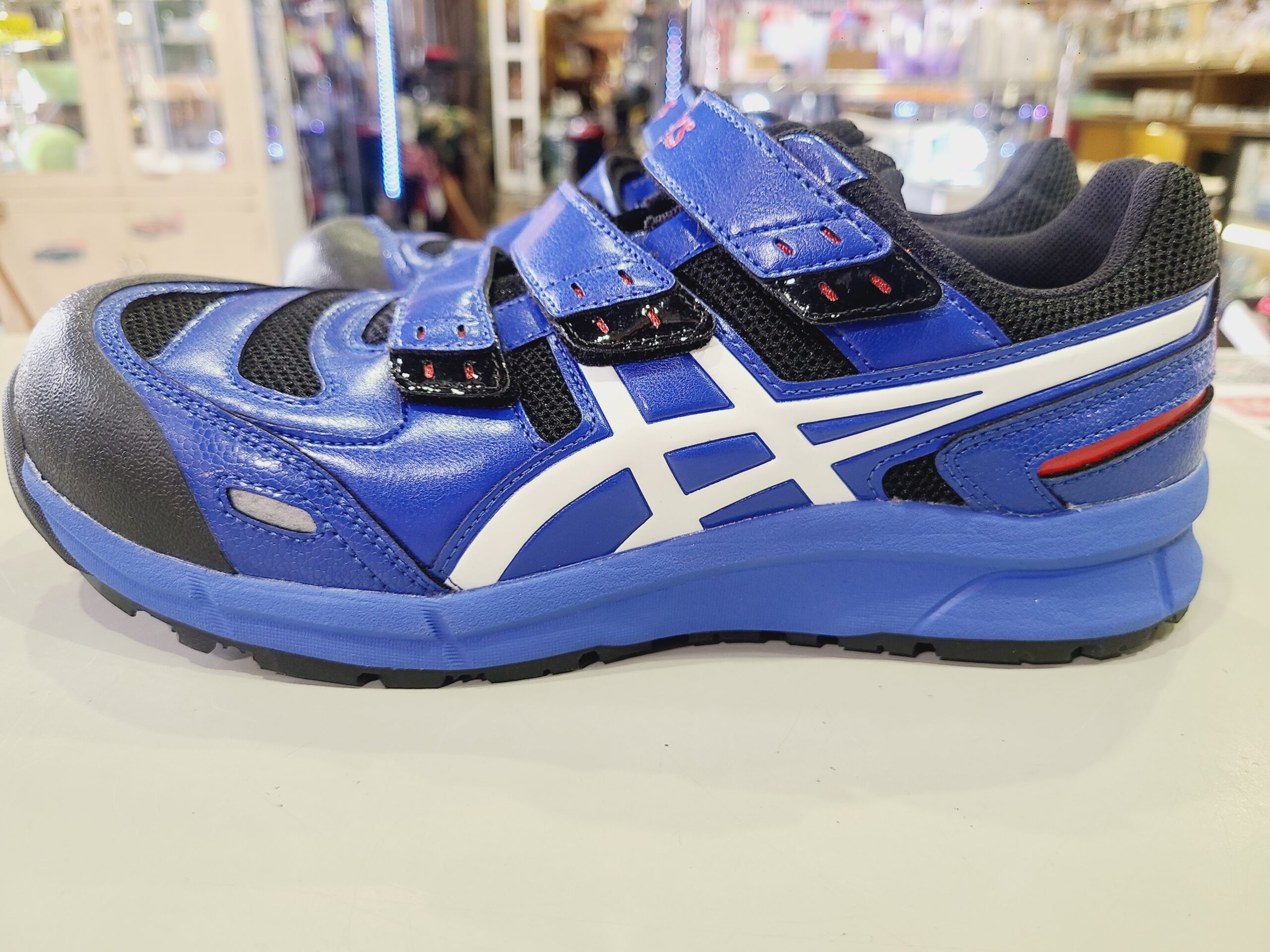 asics ウィンジョブ CP102 マジックタイプ安全靴買取しました｜愛品館 
