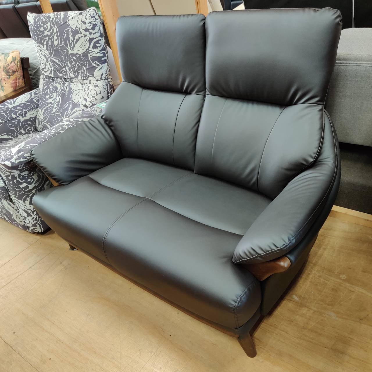 限定セール ニトリNシールドコウテイ二人掛けソファー 傷・汚れに強い合成皮革 2人掛けソファ(Nシールド コウテイ3 DBR