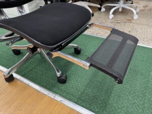 Ergohuman｜エルゴヒューマンプロ｜オットマン買取致しました｜愛品館 