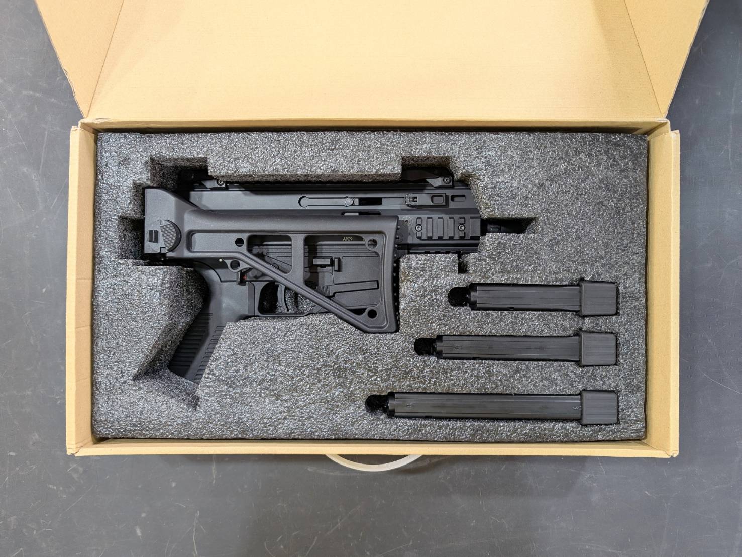 APC9-K フォールディングストックモデル 電動ガンを買取させて頂きまし 