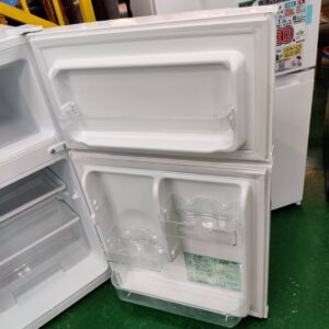 A-Stage_2019年製_90L-2ドア-直冷式-冷凍冷蔵庫_R-90WH_143017533002-4