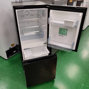 Hisense-ハイセンス_2023年製_135L-2ドア-冷凍冷蔵庫_HR-G13C_143017964002-2