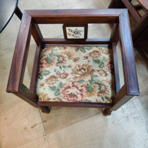 アクタス取扱い_タイルワンポイント-アームチェア_スペイン製-バレンシア家具_150052555002-2