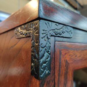 岩谷堂箪笥_キャビネットC_通常色-拭漆塗り-鋳物南部鉄器金具-丸菊菱_155051905002-9