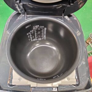 象印マホービン-ZOJIRUSHI_2021年製_3合炊き-圧力IH炊飯器_NP-RN05_133053138002-4