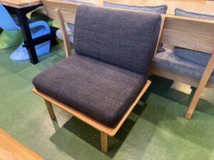 ニトリ｜ベンチダイニング3点セット｜オークエスト買取致しました｜愛 
