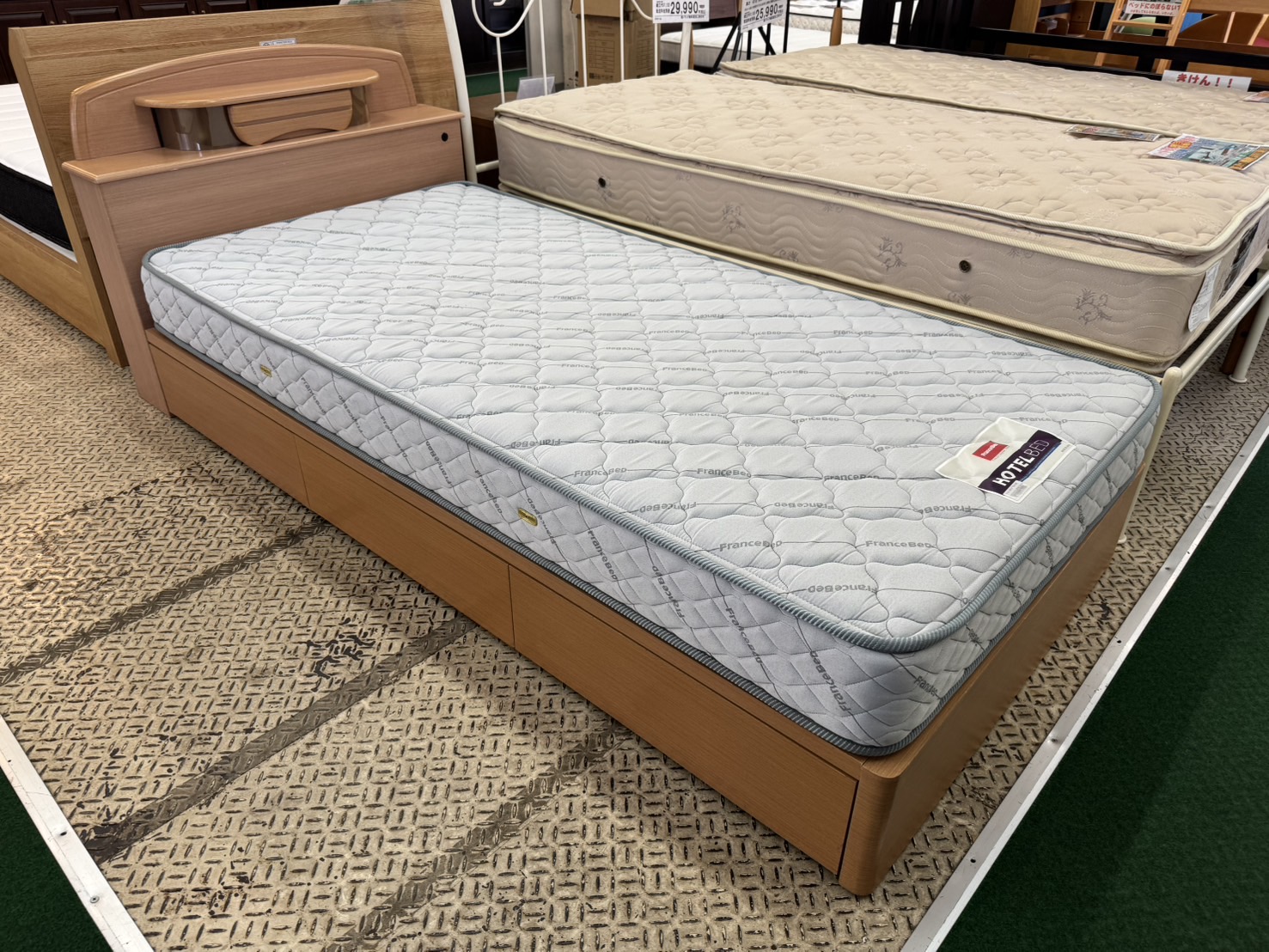 複数台入荷｜フランスベッド｜シングルベッド｜ホテルベッド買取致し 
