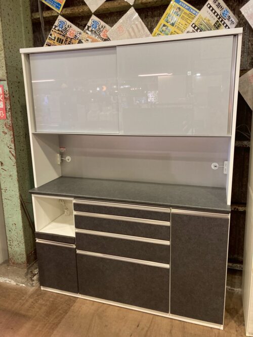 松田家具｜レグノ｜スライド扉キッチンボード買取入荷致しました 