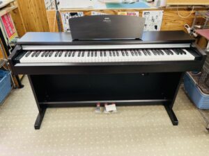 YAMAHA ARIUS YDP-141 電子ピアノ