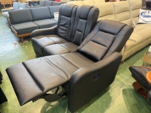 モダンデコ｜3人掛電動リクライニングソファ買取致しました｜愛品館 