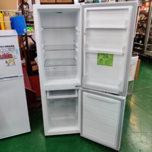 Comfee-コンフィー_2023年製_173L-2ドア-冷凍冷蔵庫_RCB179WH_143018127002-2