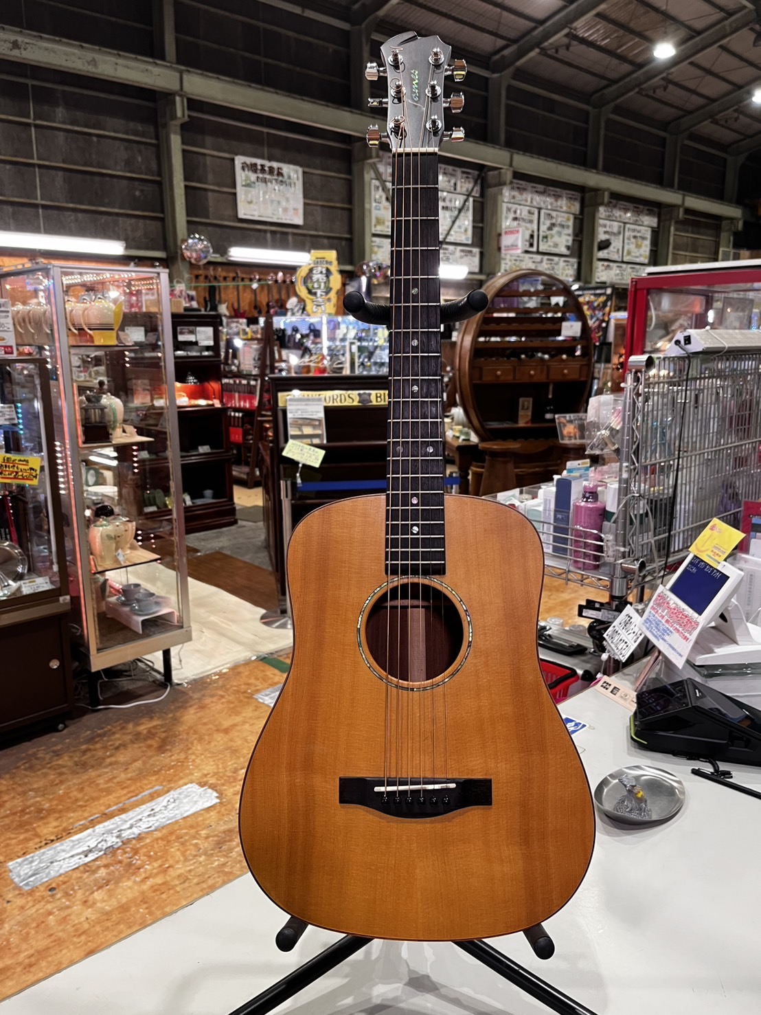 James JB400NS ミニギター 買取いたしました | リサイクル