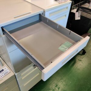 KOKUYO_デスクワゴン-鍵付_BS_160022065002-3