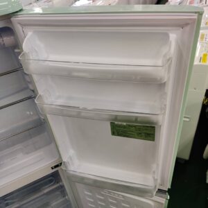 アイリスオーヤマ_2024年製_130L-2ドア-直冷式-冷凍冷蔵庫_PRR-142D_143018150002-3