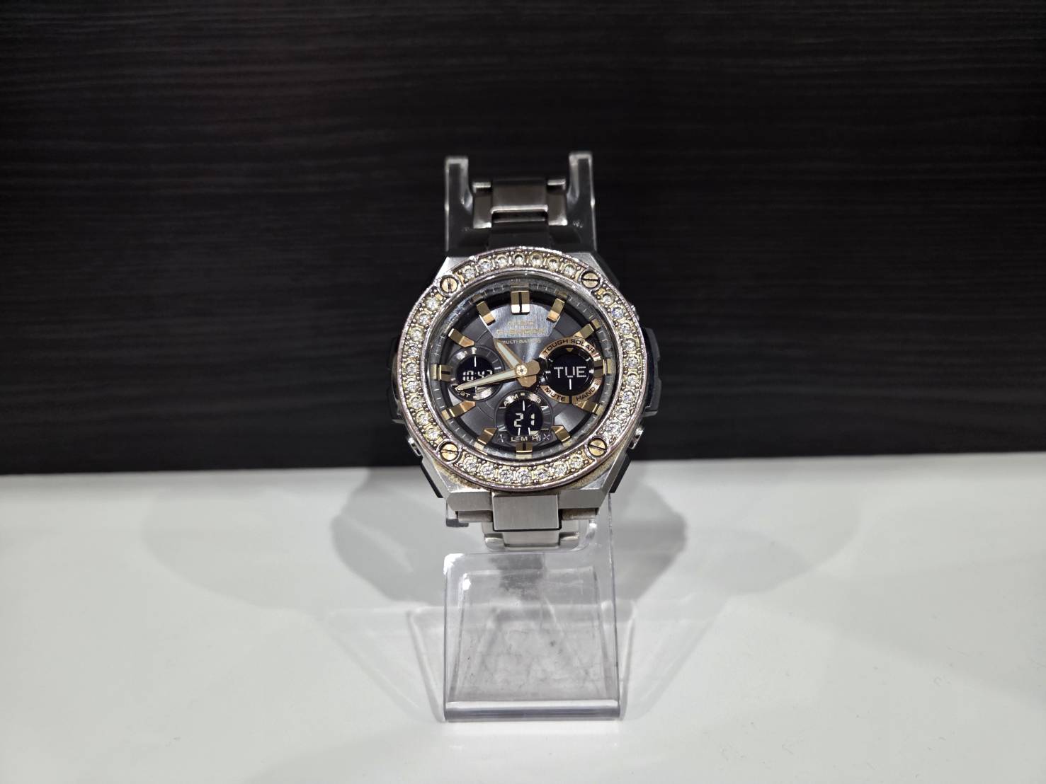 カシオG-SHOCKGST-W110Dメタルバンド カスタム腕時計買取いたしました 