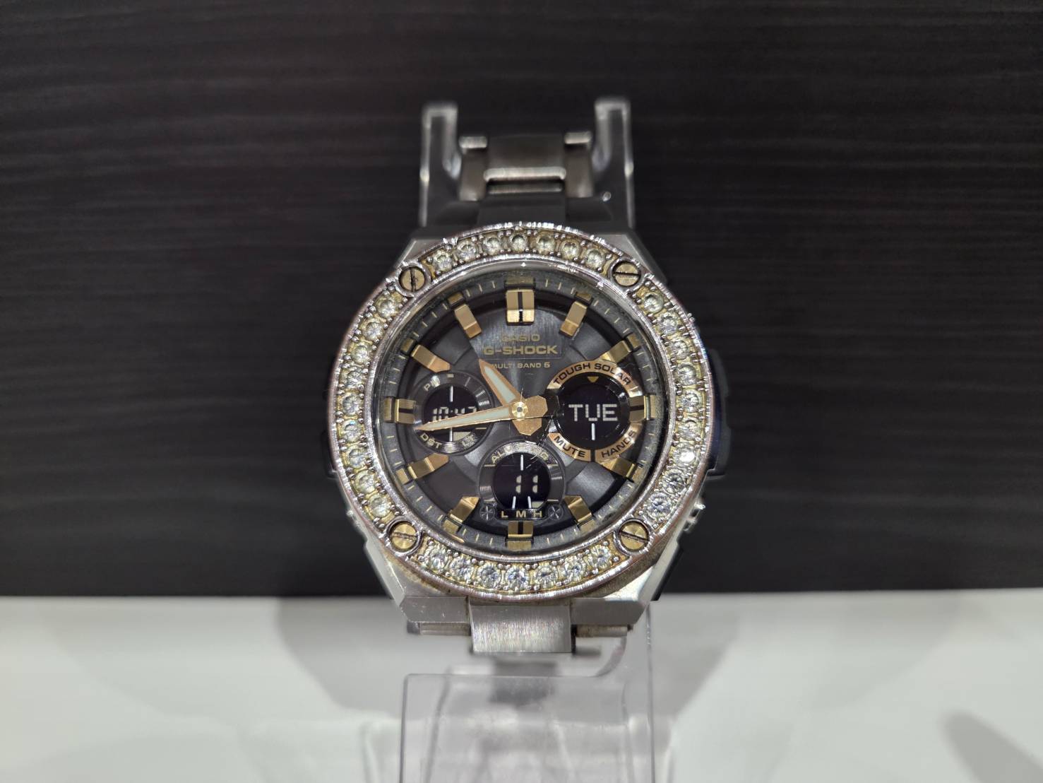 カシオG-SHOCKGST-W110Dメタルバンド カスタム腕時計買取いたしました 