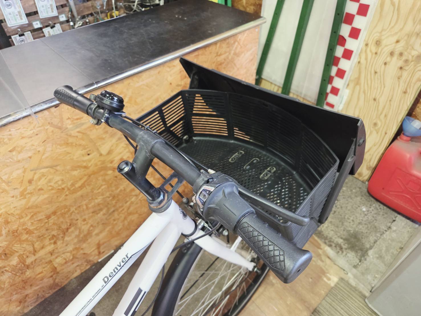 サギサカ クロスバイクマットホワイト買取致しました | リサイクル 
