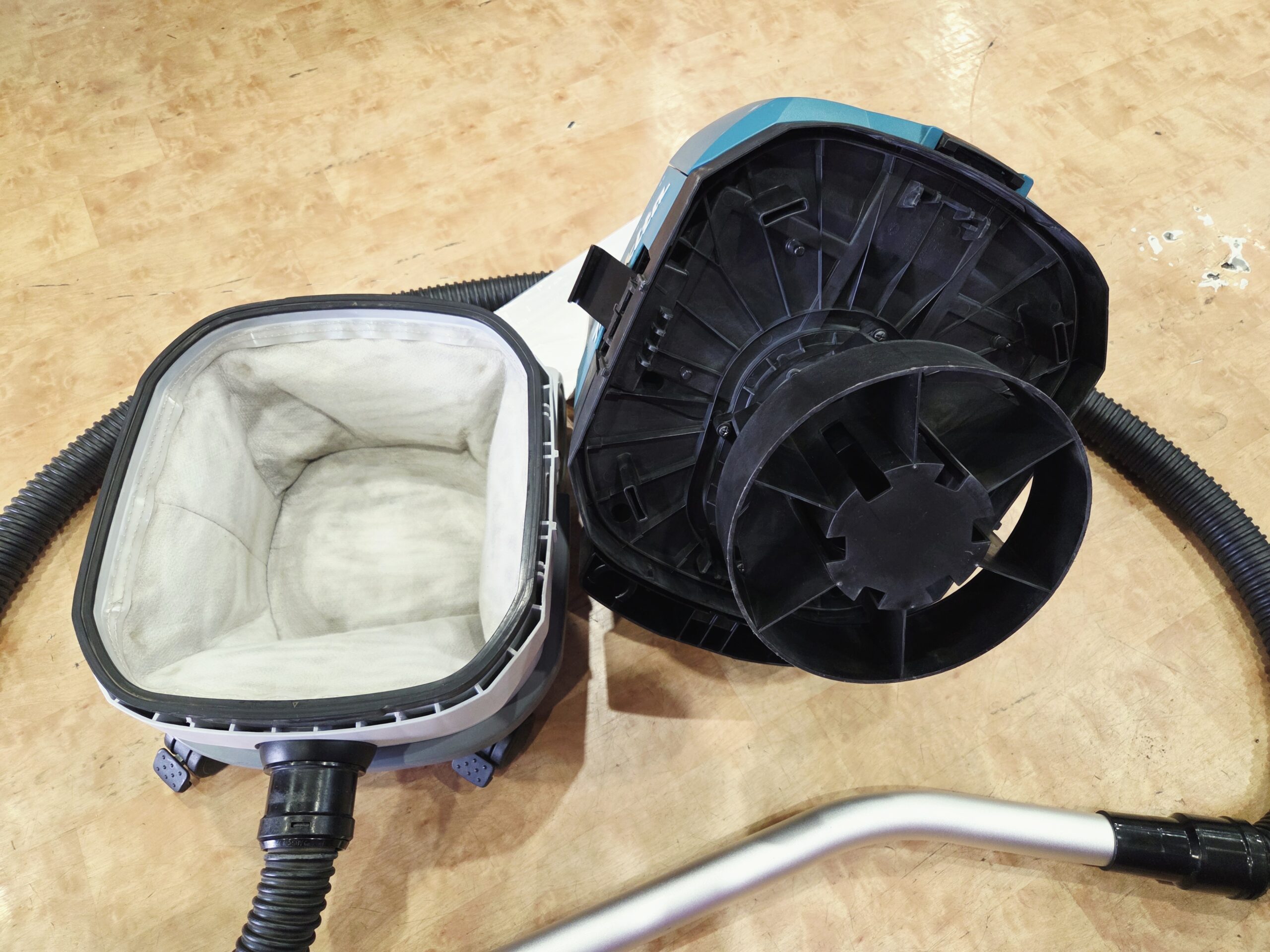 マキタ充電式集じん機 VC001G買取いたしました | リサイクルショップ 