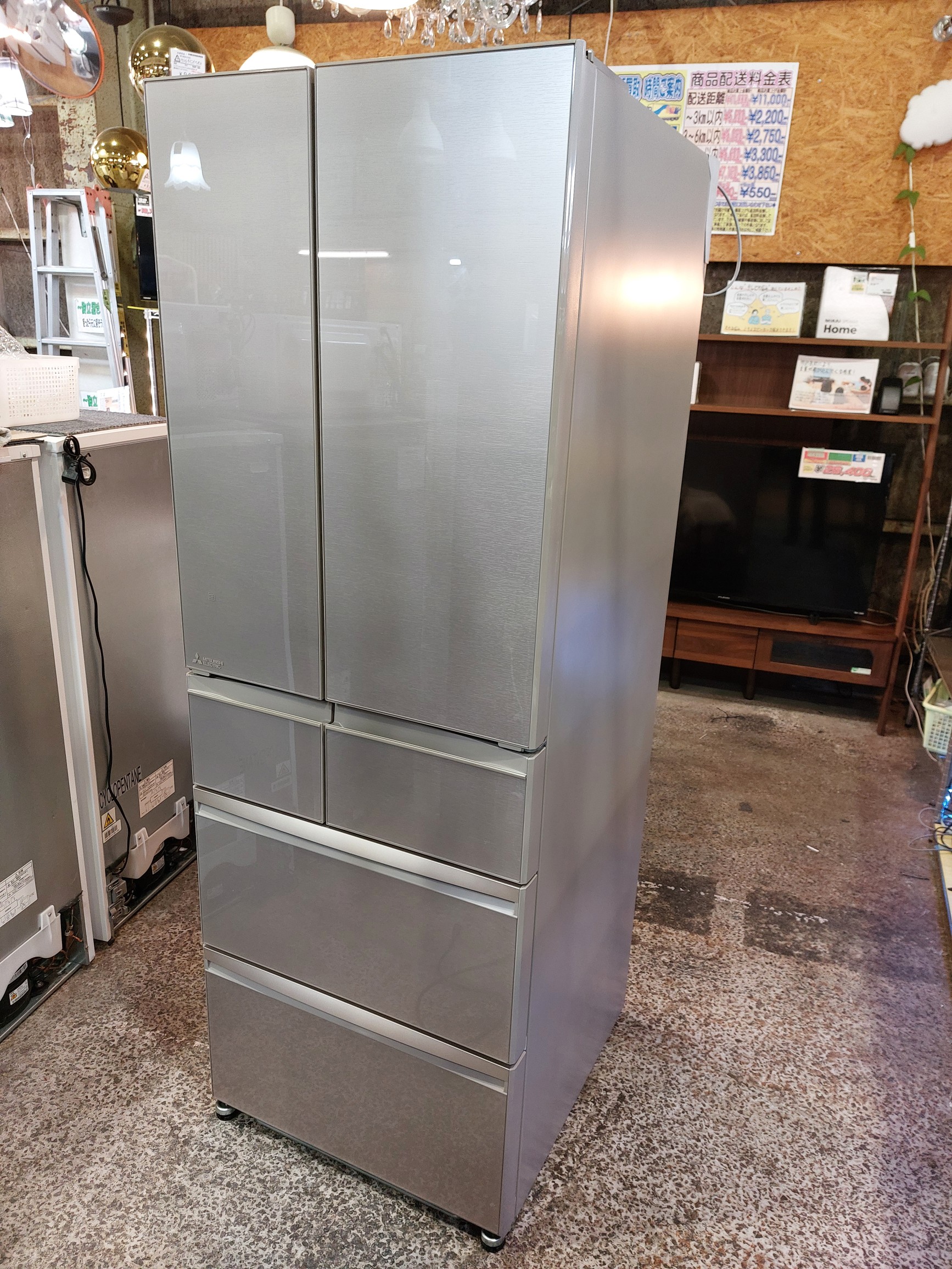 【延長保証残あり】MR-WX52C 三菱 517L 6ドア冷蔵庫 三菱電機 置けるスマート大容量 WXシリーズ MR-WX52C 価格比較