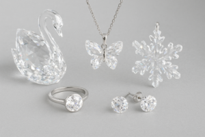 スワロフスキー　クリスタル　買取　販売　江戸川区