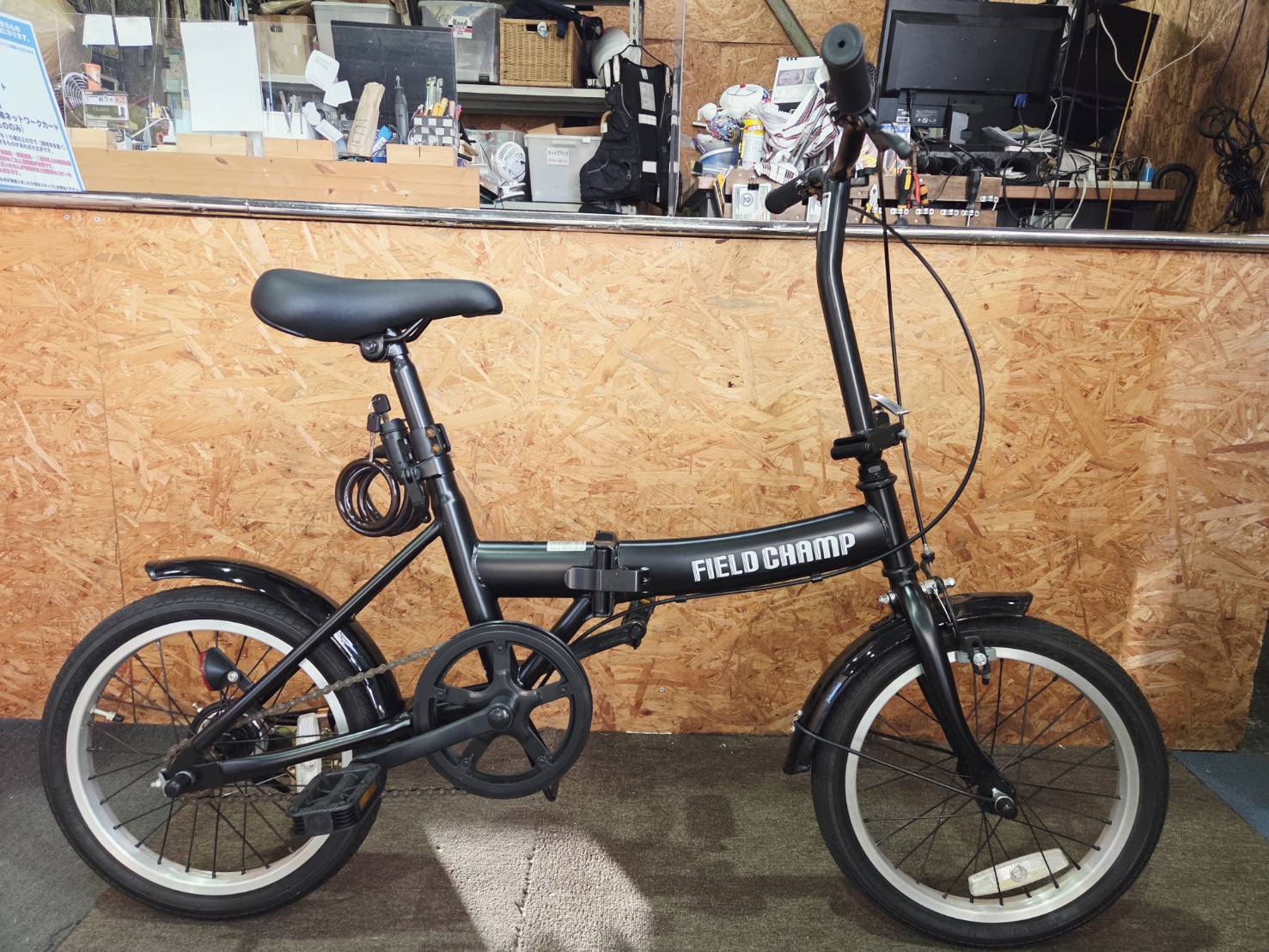 FIELD CHAMP 16インチ折畳み自転車BK 自転車：MG-FCP16BK