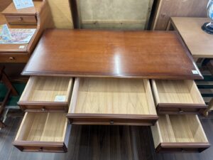 東海家具｜両袖机｜ケントハウスシリーズ買取致しました｜愛品館