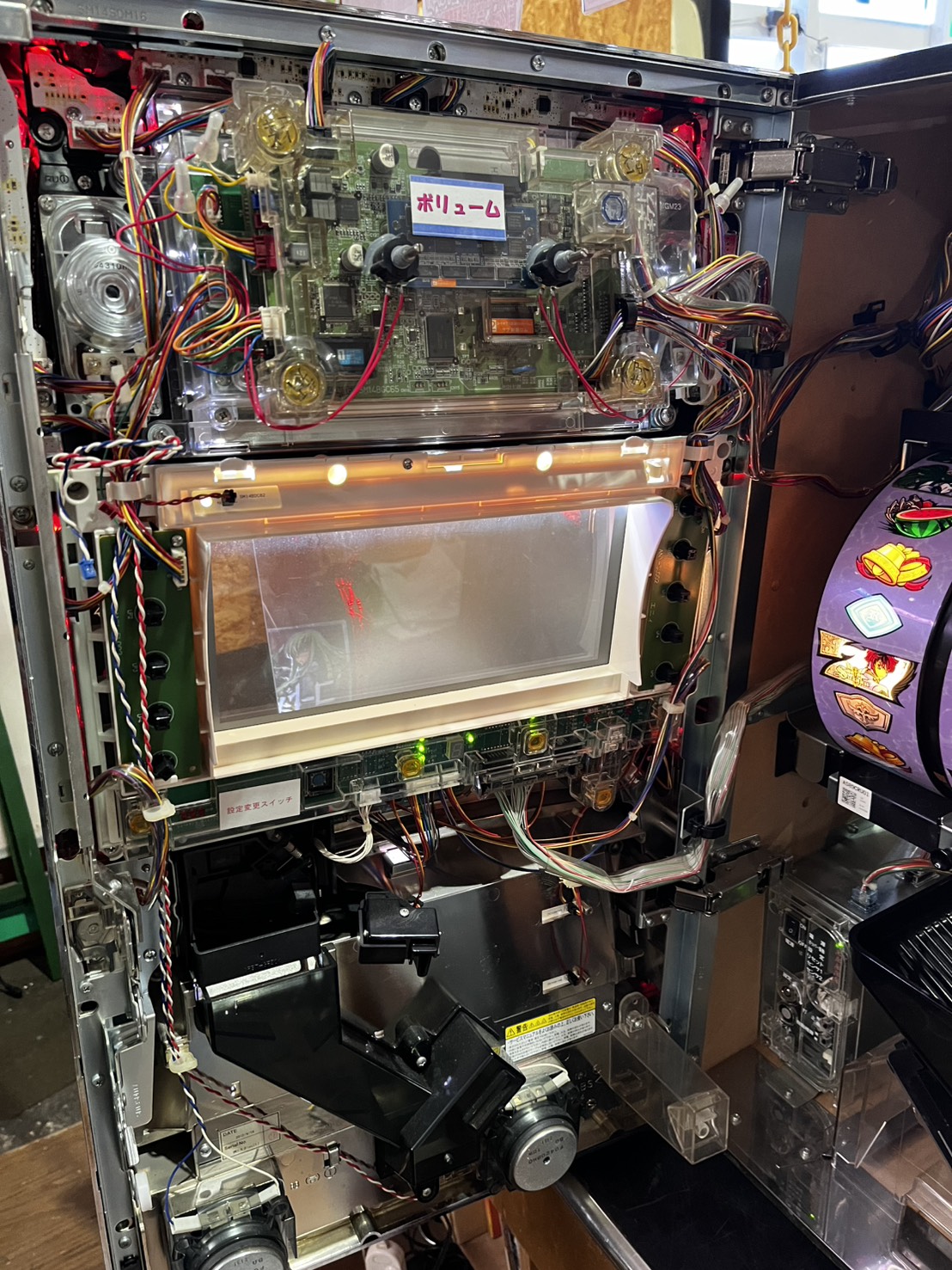 コードギアス 反逆のルルーシュZF スロット実機買取いたしました 