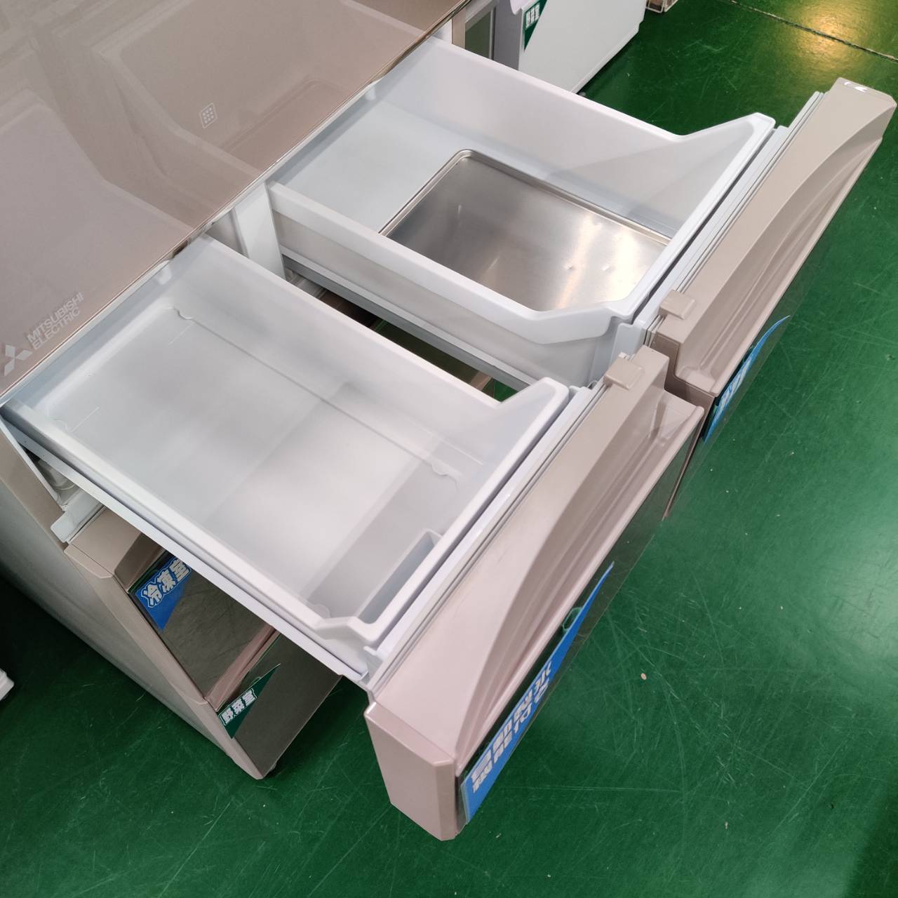 三菱 MITSUBISHI 2019年製 455L 5ドア 冷凍冷蔵庫 MR-B46D-F 販売中 