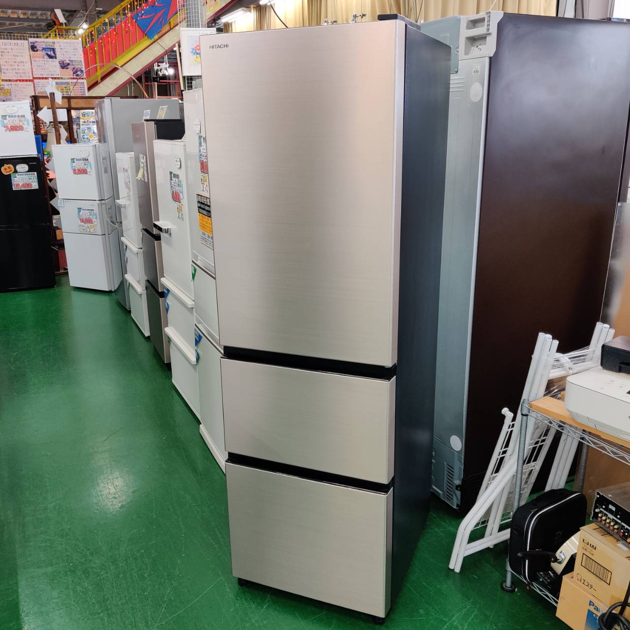 日立 HITACHI 2023年製 315L 3ドア 冷凍冷蔵庫 R-V32SV 販売中！ 愛品 