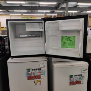 Comfee-コンフィー_24年製_45L-1ドア-冷蔵庫_RCD45BL_143018046002-2