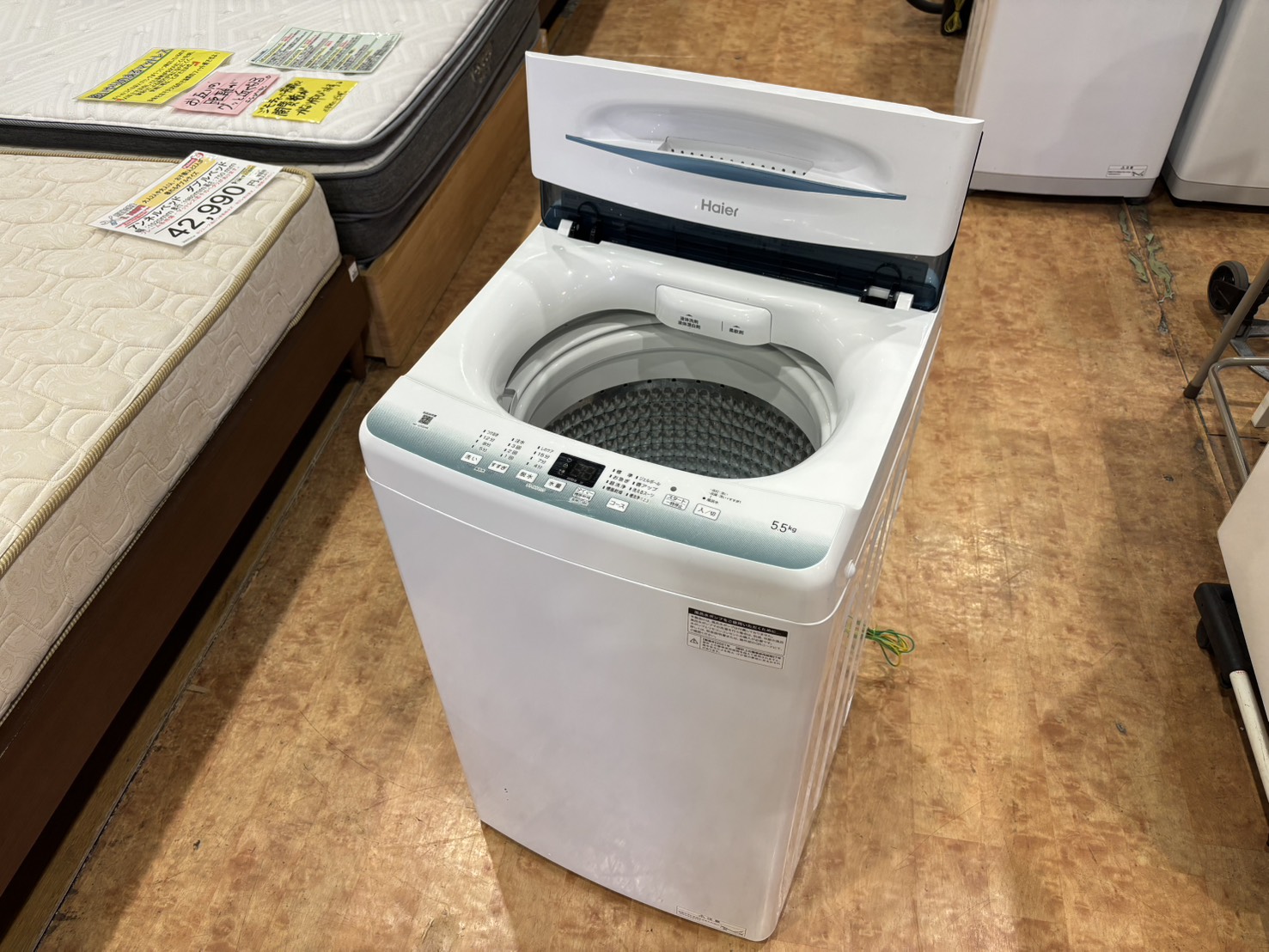 30日迄！送料無料☆ハイアール☆5.5kg☆全自動洗濯機【JW-C55A-W 