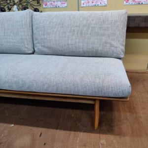 karimoku-カリモク_ファブリック-3人掛けソファ_WG3073-R450_156020445002-2