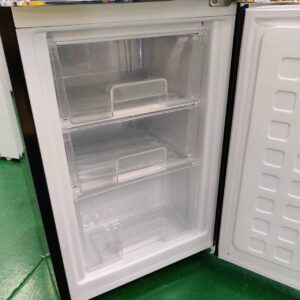 アイリスオーヤマ_2020年製_130L-2ドア-直冷式-冷凍冷蔵庫_PRR-142D_143018425002-5