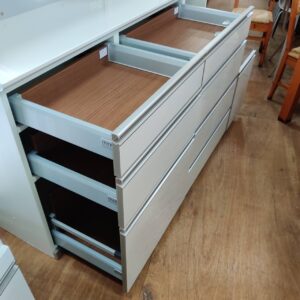 綾野製作所_2枚スライド1枚フラップ式扉キッチンボード_スイート_151008776002-8