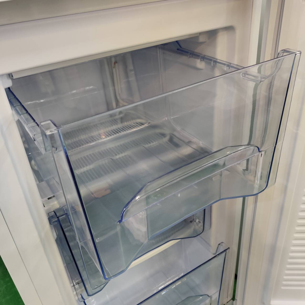 アイリスオーヤマ 2019年製 60L 3段 冷凍庫 IUSD-6A-W 販売中！ 愛品 