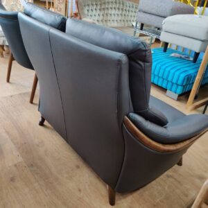 NITORI-ニトリ_合皮2人掛けソファ-Nシールド_コウテイ2_156020468002-3