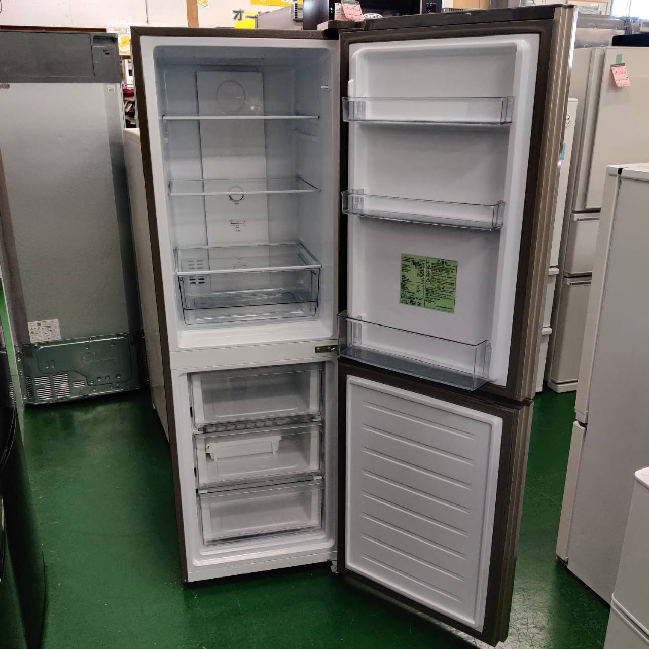 REFAGE ヤマダデンキ ノンフロン冷凍冷蔵庫 YRZ-F23L 2024年製 226L 